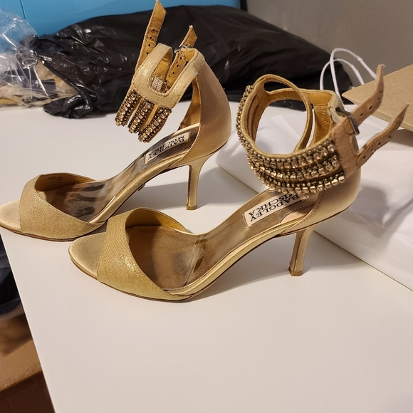 Badgley Mischka heels - Picture 2 of 3